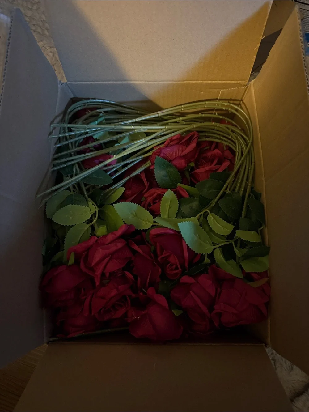 NIB Bulk Red Faux Silk Roses,60 Pcs,Bouquets,Centerpieces,Party,Red/Wine Color